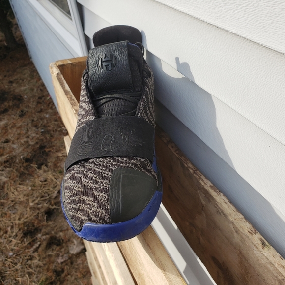 James harden basketball shoes - Picture 1 of 4